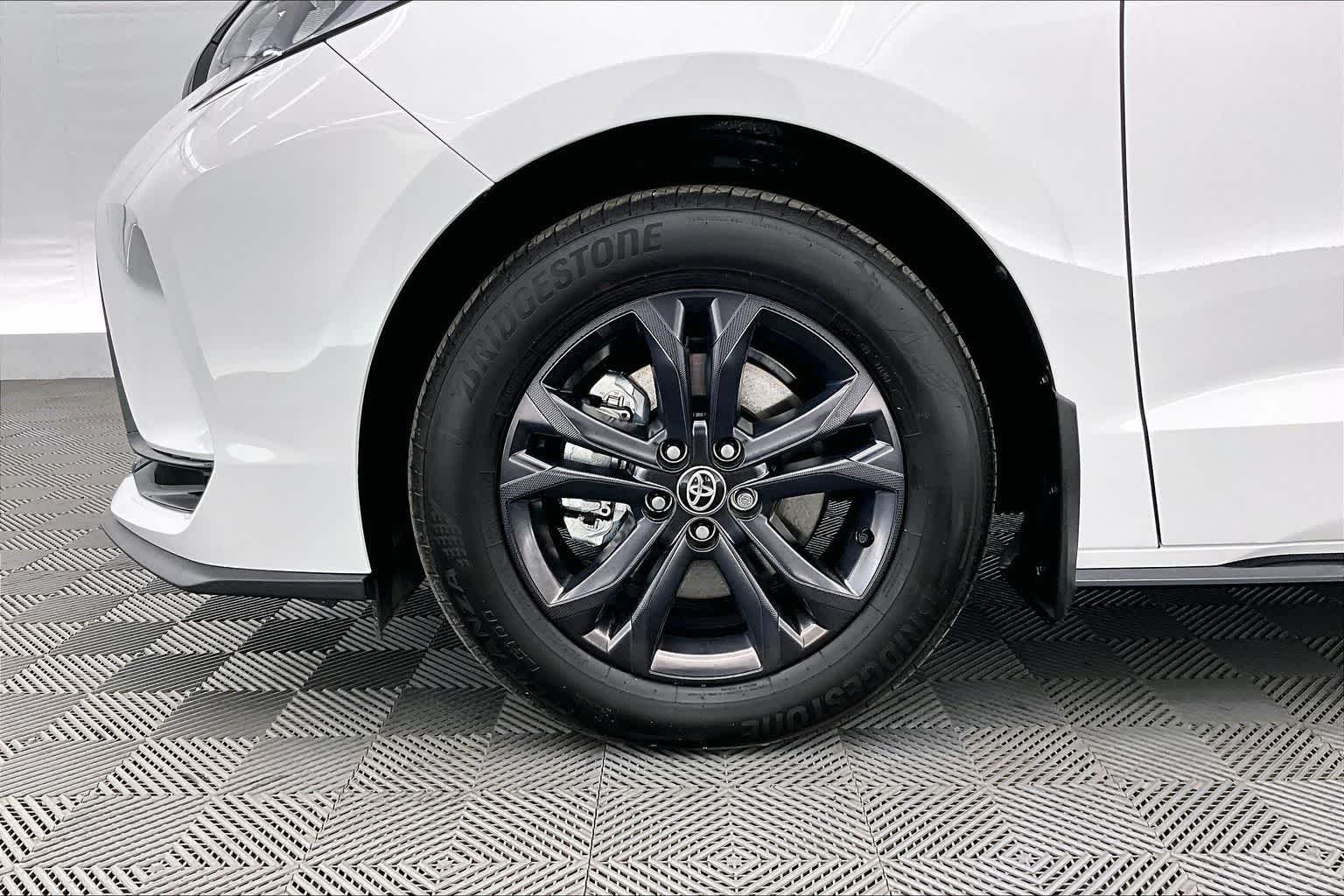 2025 Toyota Sienna XSE