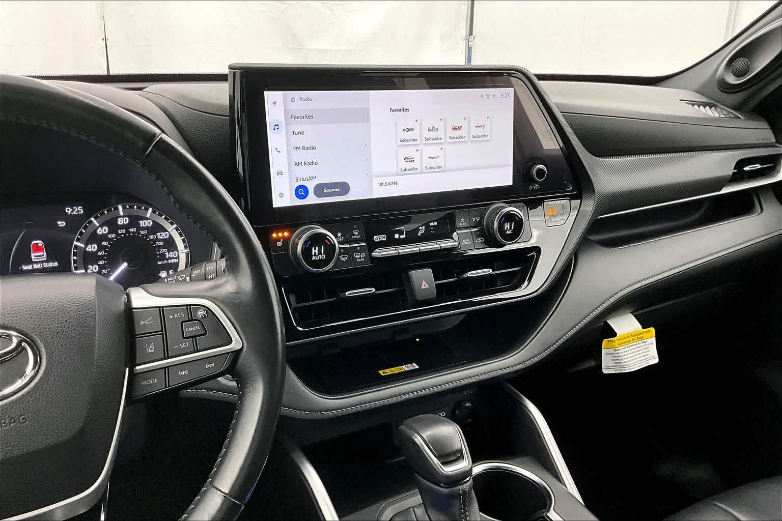 2023 Toyota Highlander XSE