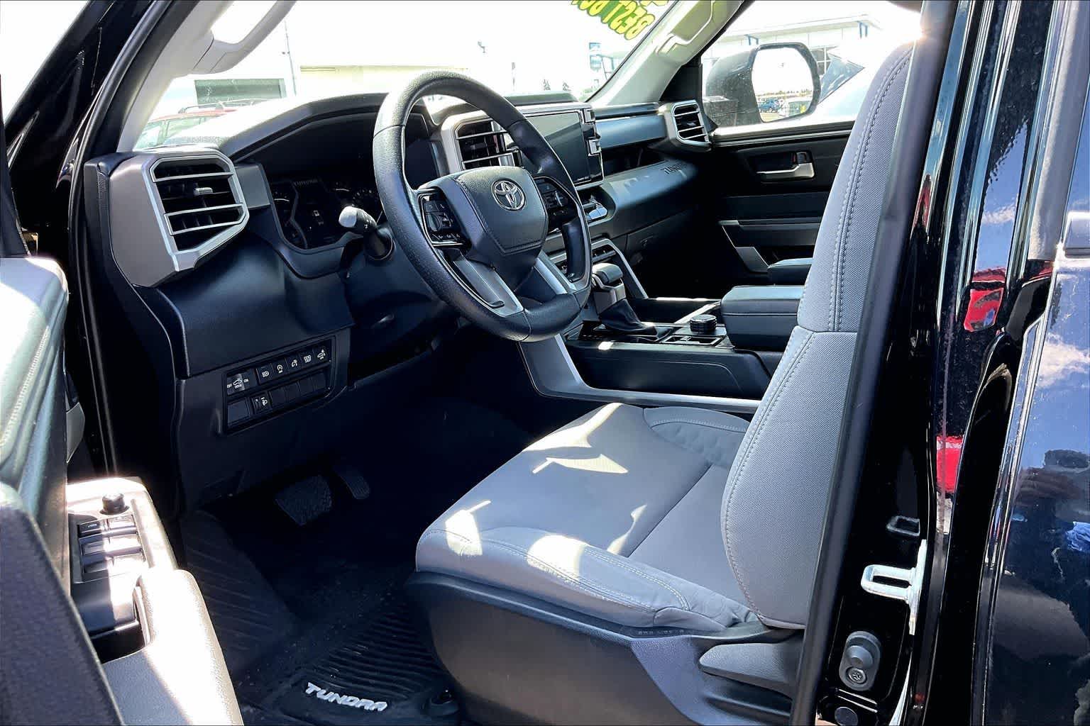 2023 Toyota Tundra SR5