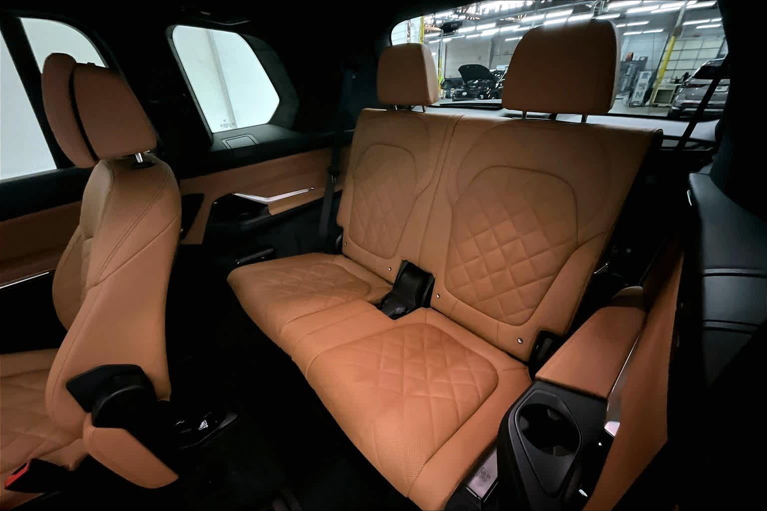 2026 BMW X7 xDrive40i xDrive40i