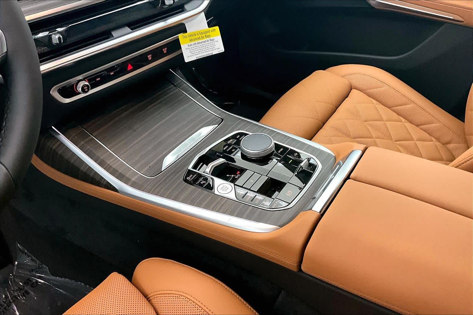 2026 BMW X7 xDrive40i xDrive40i