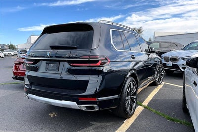 2024 BMW X7 xDrive40i