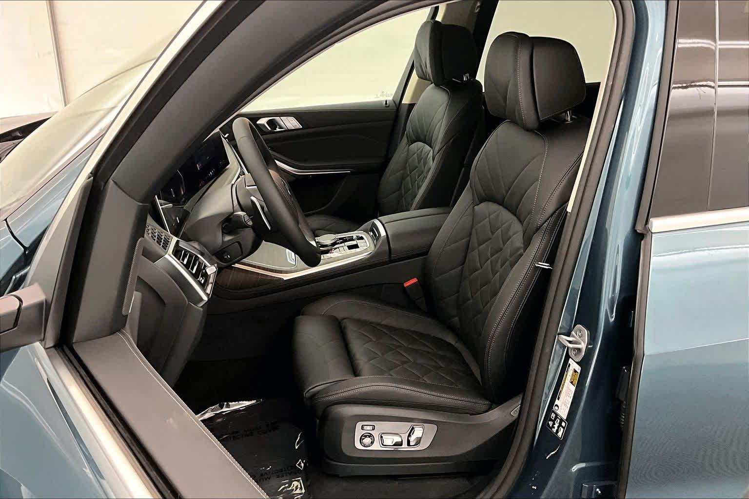 2026 BMW X7 xDrive40i xDrive40i