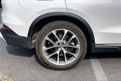 2025 BMW X5 xDrive40i