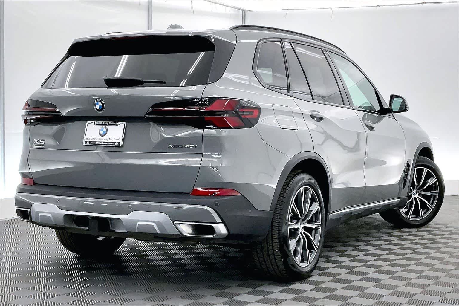 2025 BMW X5 xDrive40i