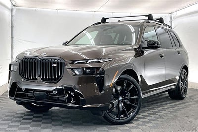 2026 BMW X7 M60i M60i