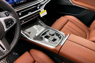 2026 BMW X7 M60i M60i