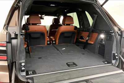 2026 BMW X7 M60i M60i