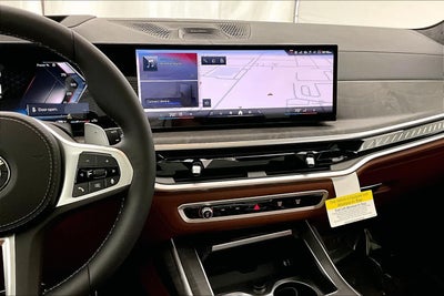 2027 BMW X7 M60i