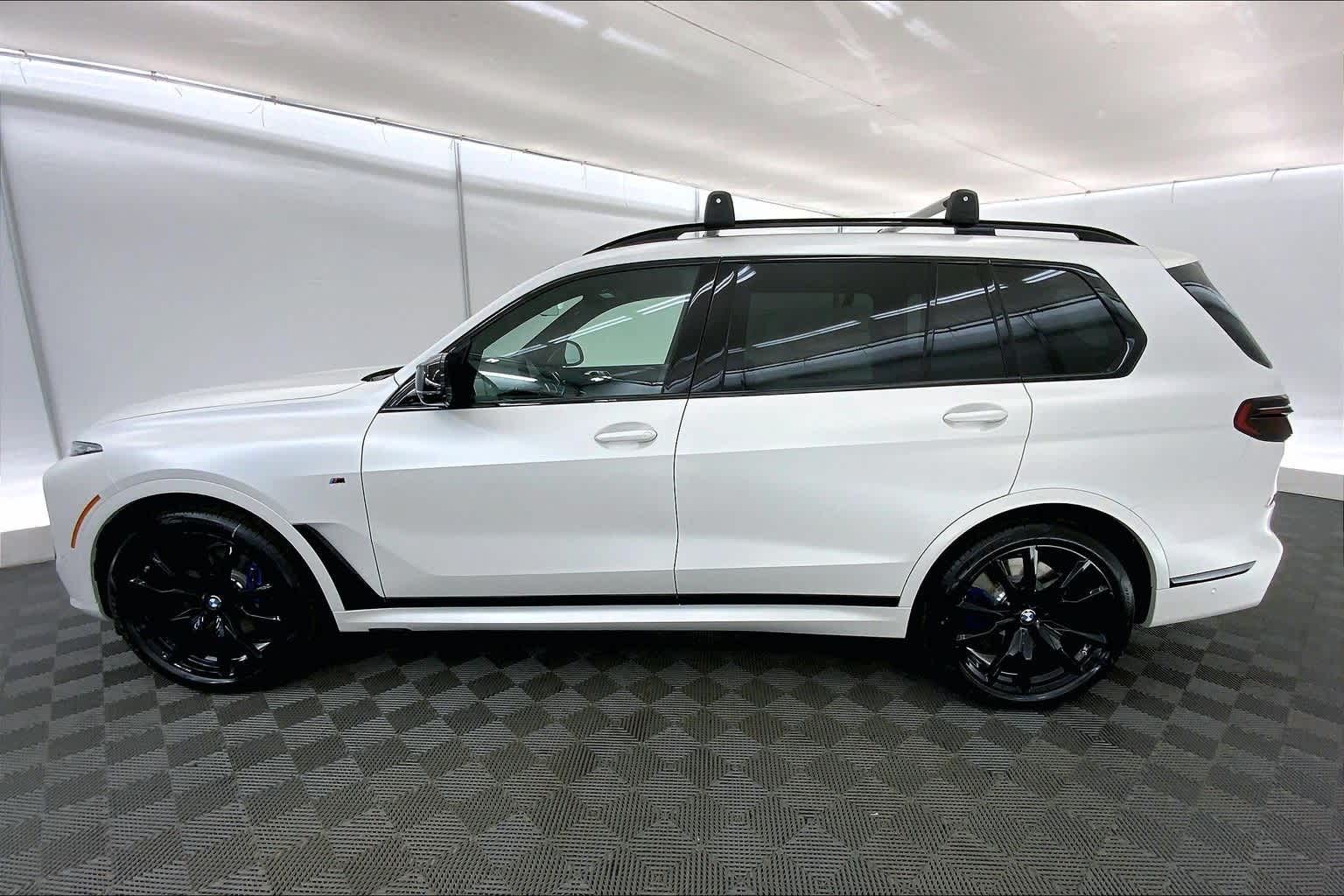 2026 BMW X7 M60i
