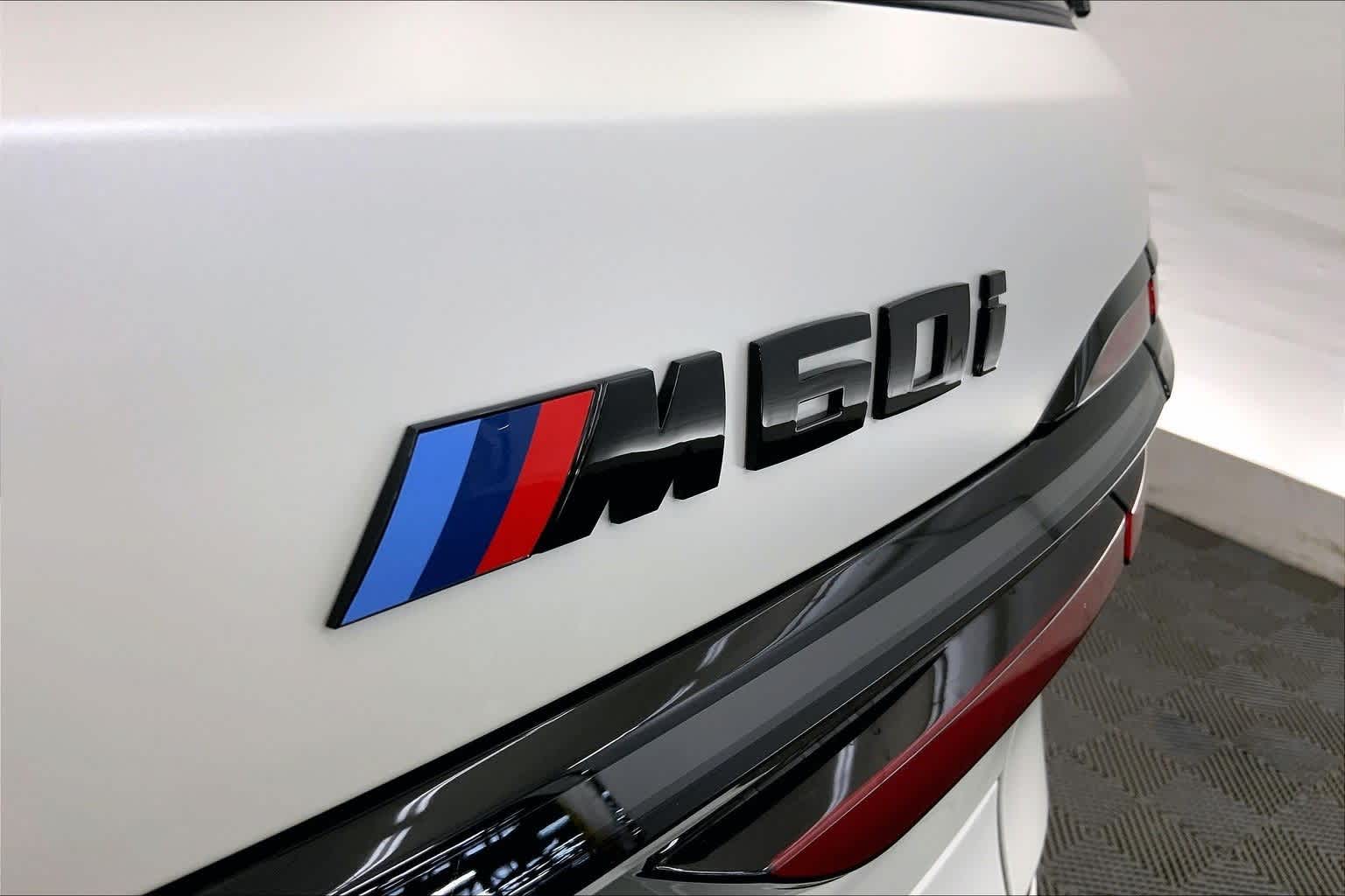 2026 BMW X7 M60i
