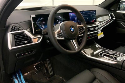 2026 BMW X7 M60i