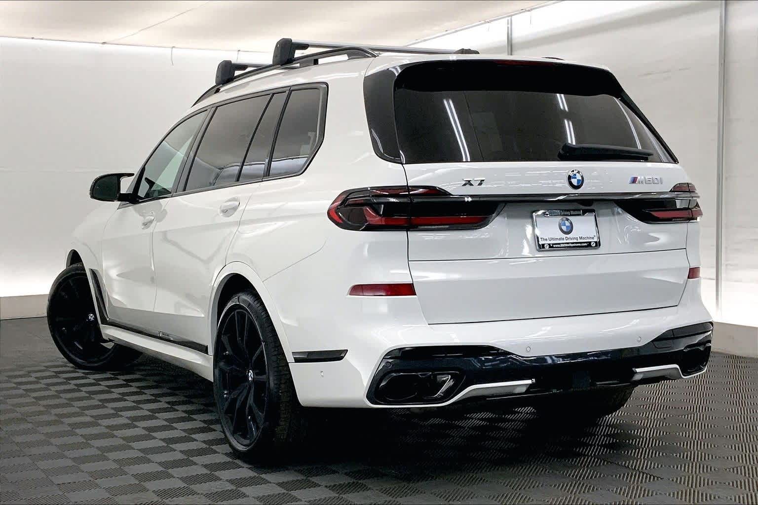 2026 BMW X7 M60i