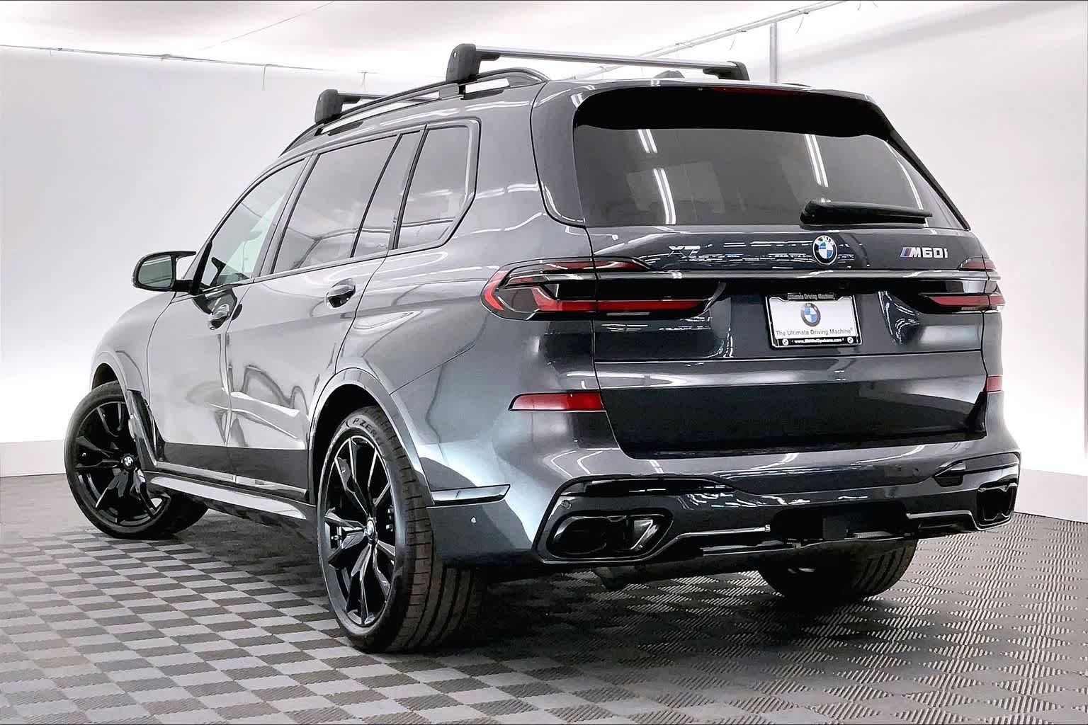 2026 BMW X7 M60i