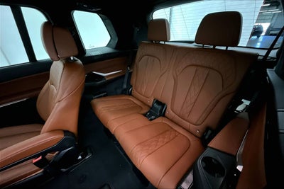 2026 BMW X7 M60i