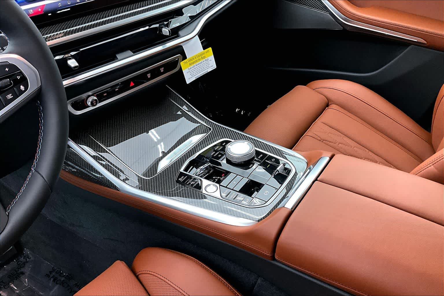 2026 BMW X7 M60i