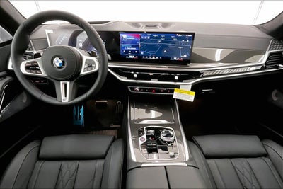 2026 BMW X7 M60i