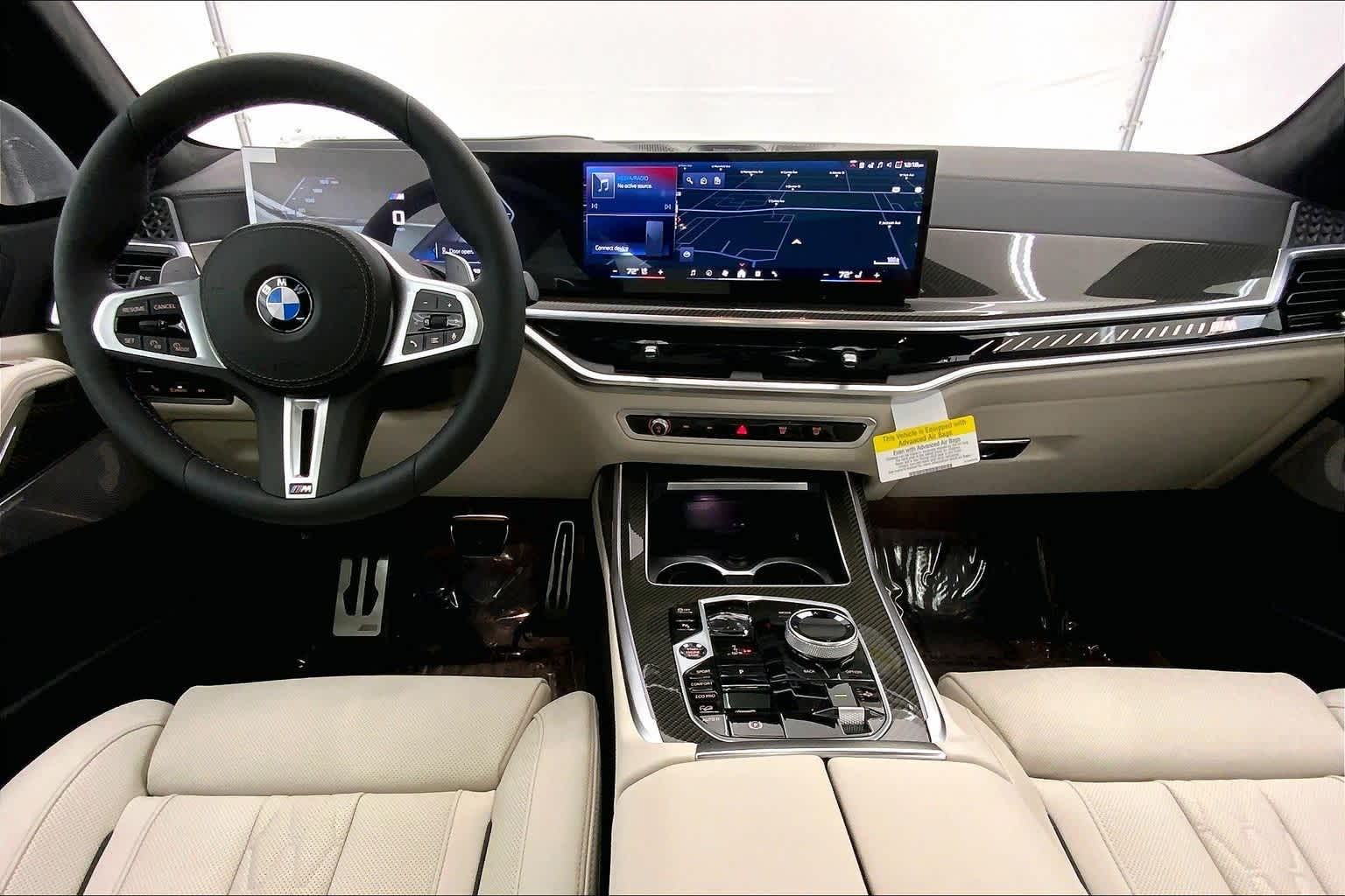 2026 BMW X7 M60i