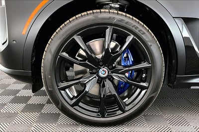 2026 BMW X7 M60i