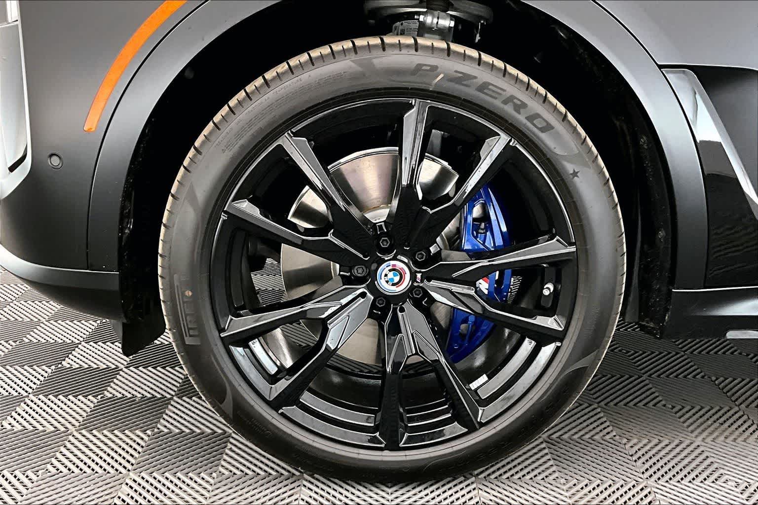 2026 BMW X7 M60i