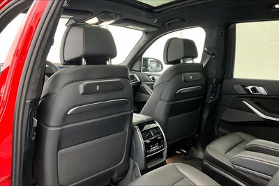 2026 BMW X7 M60i