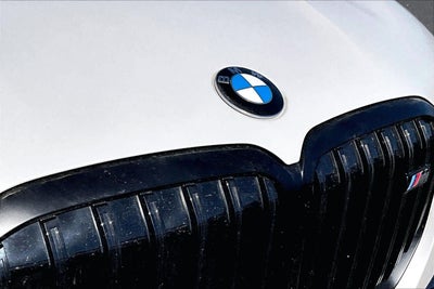 2025 BMW X7 M60i