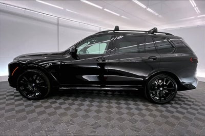 2026 BMW X7 M60i