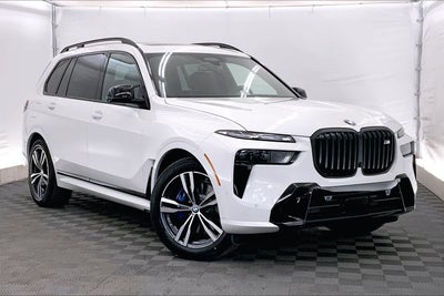 2024 BMW X7 M60i