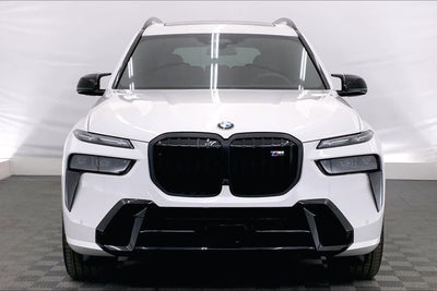 2024 BMW X7 M60i