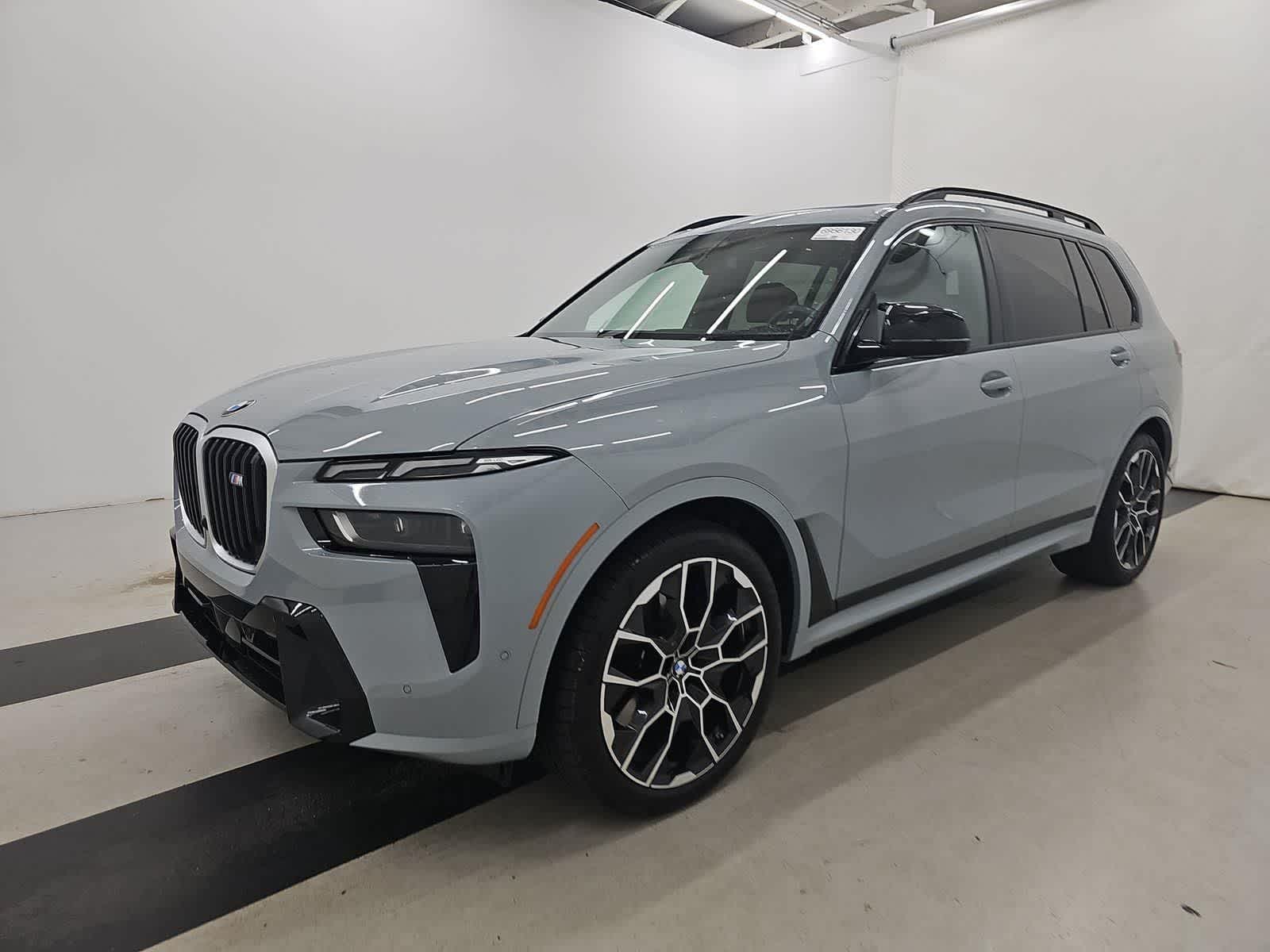 2026 BMW X7 M60i