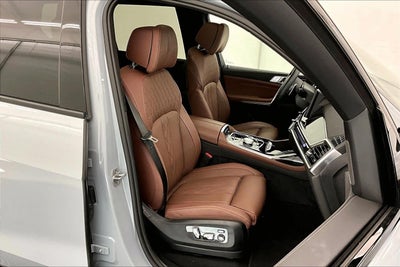 2026 BMW X7 M60i