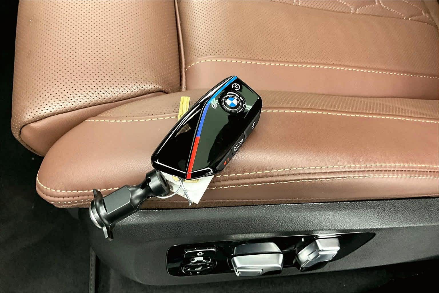 2026 BMW X7 M60i