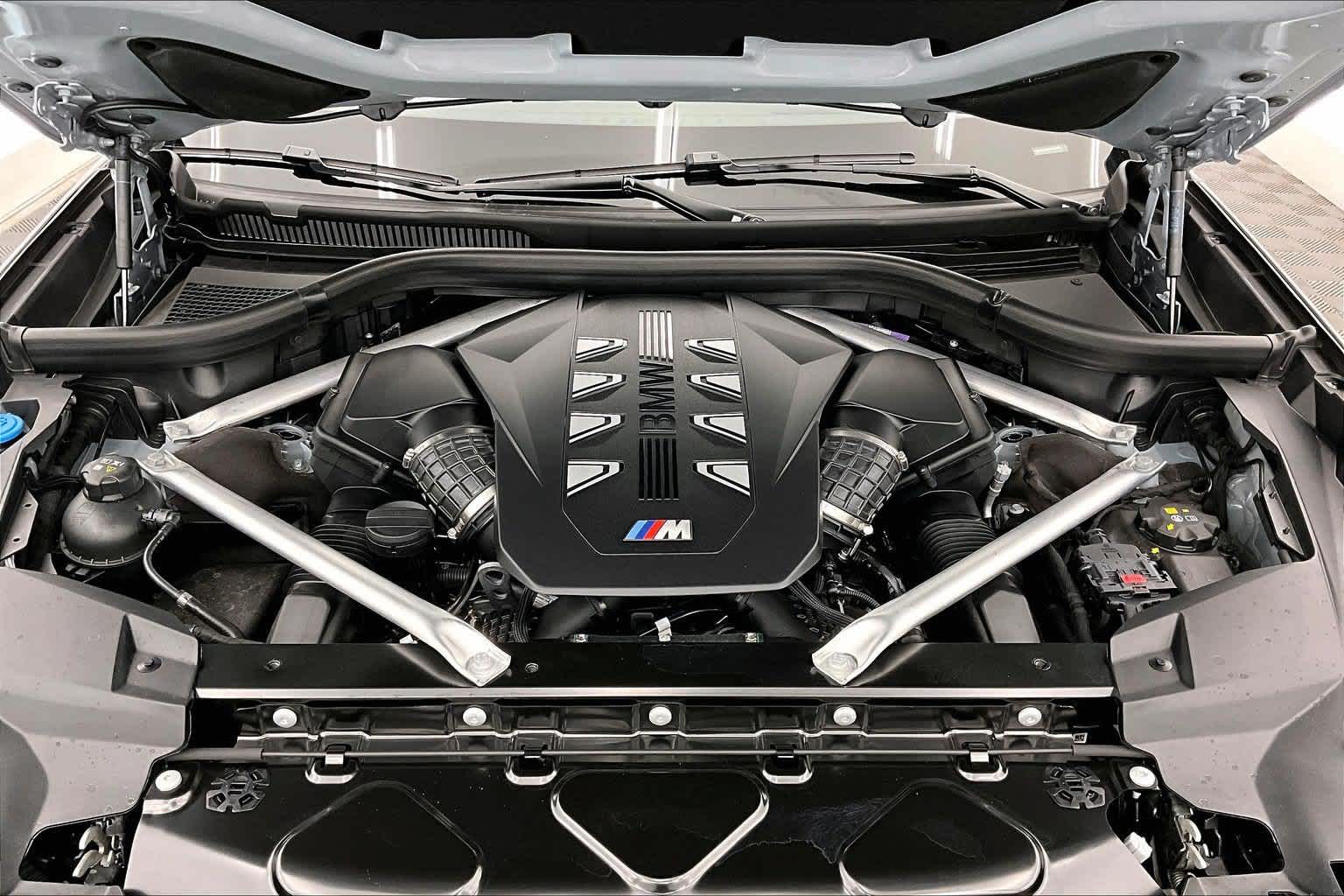 2026 BMW X7 M60i