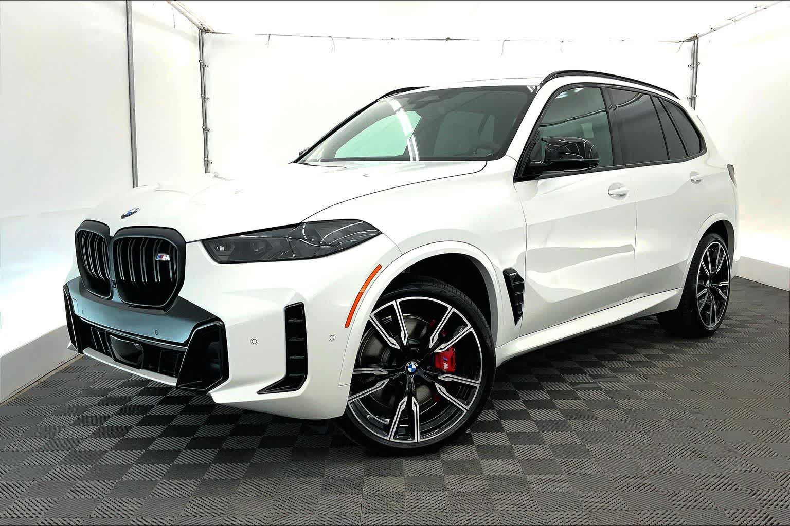 2026 BMW X5 M60i