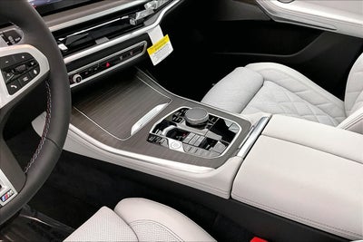 2026 BMW X5 M60i