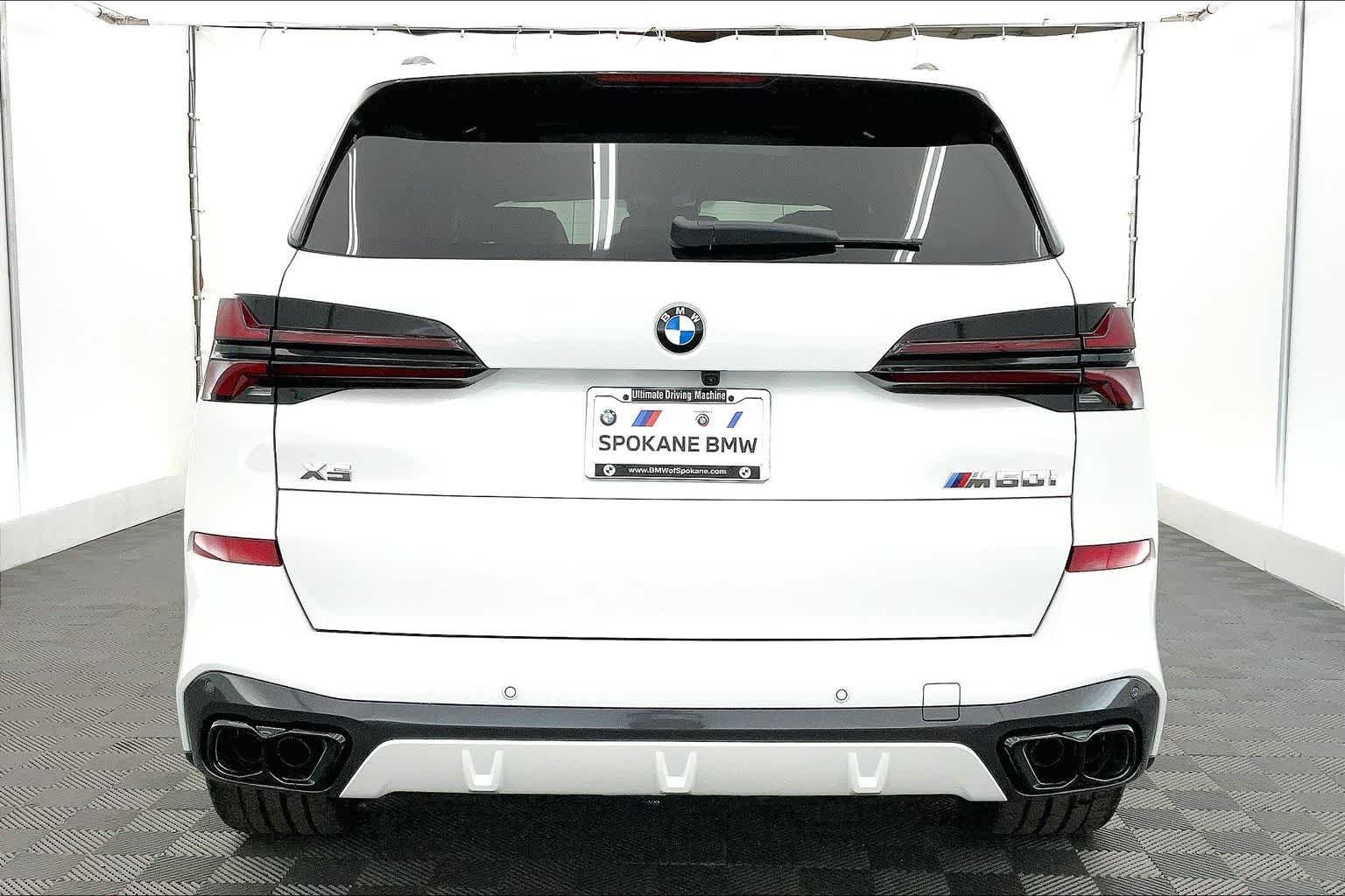 2026 BMW X5 M60i