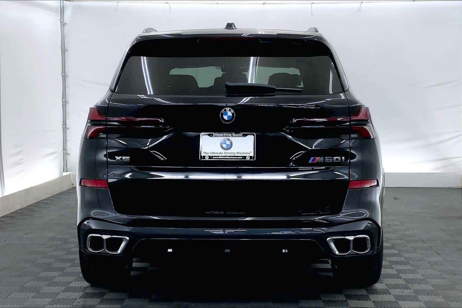 2026 BMW X5 M60i
