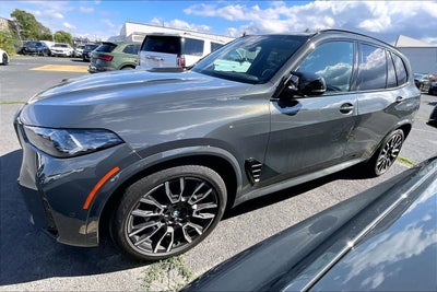 2025 BMW X5 M60i