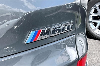 2025 BMW X5 M60i