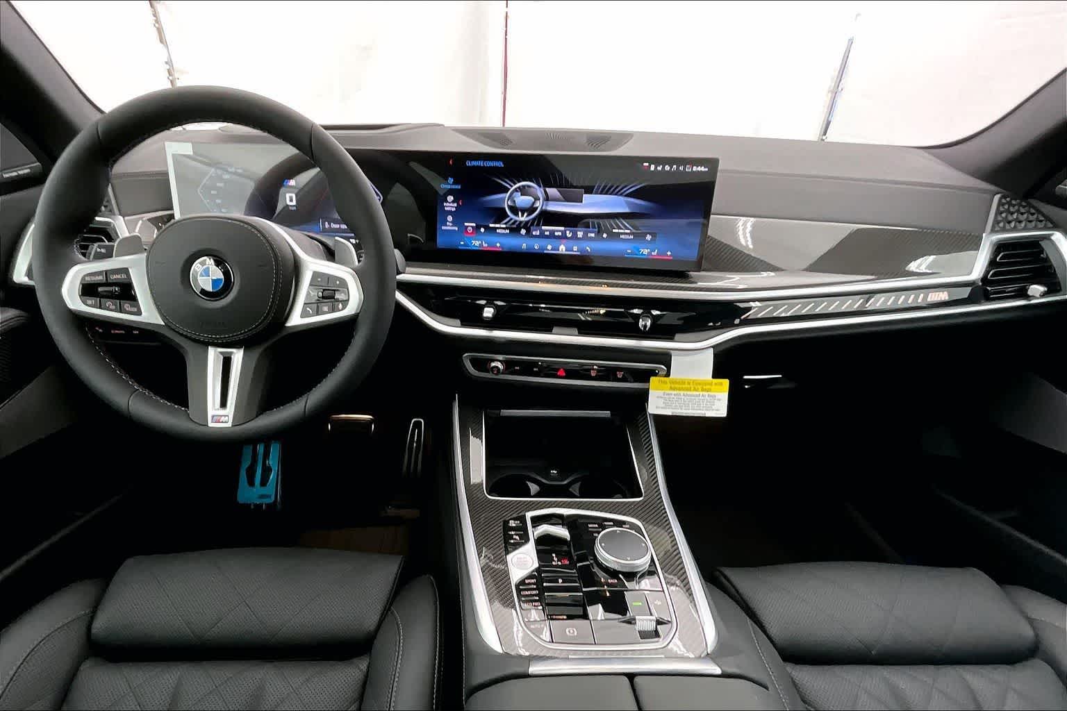 2026 BMW X5 M60i