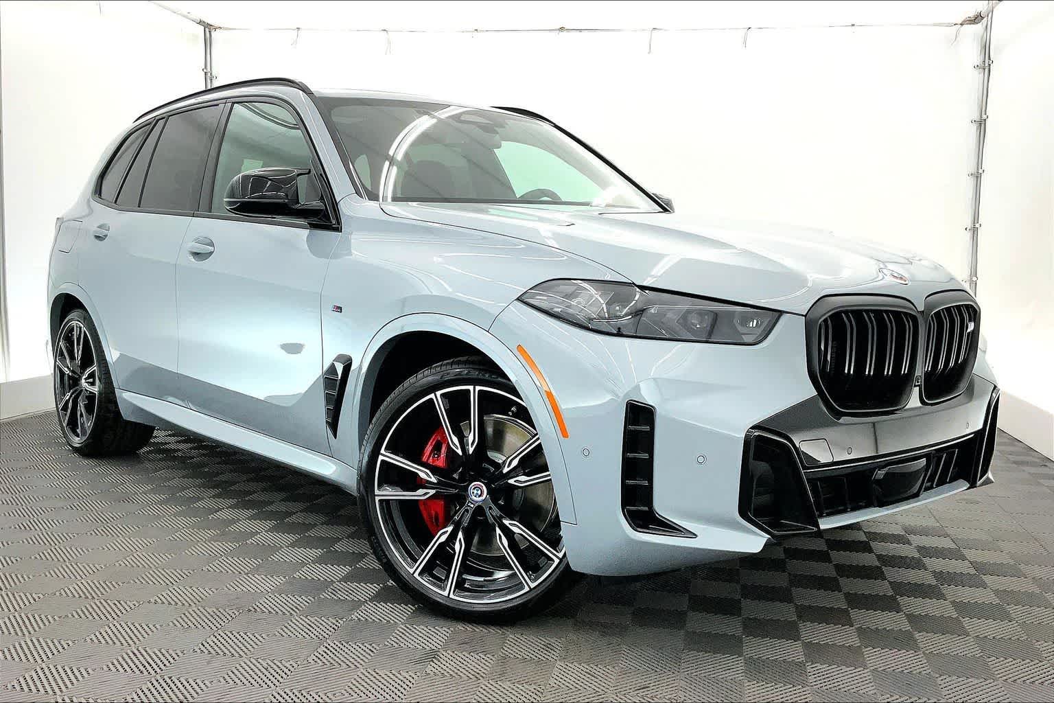 2026 BMW X5 M60i