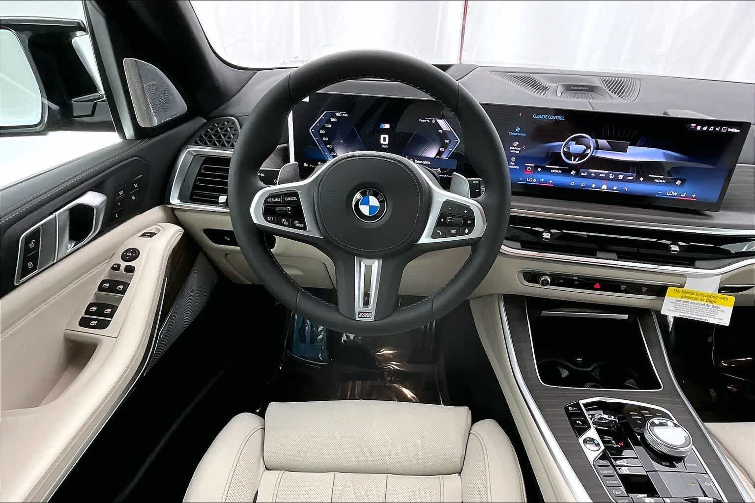 2026 BMW X5 M60i
