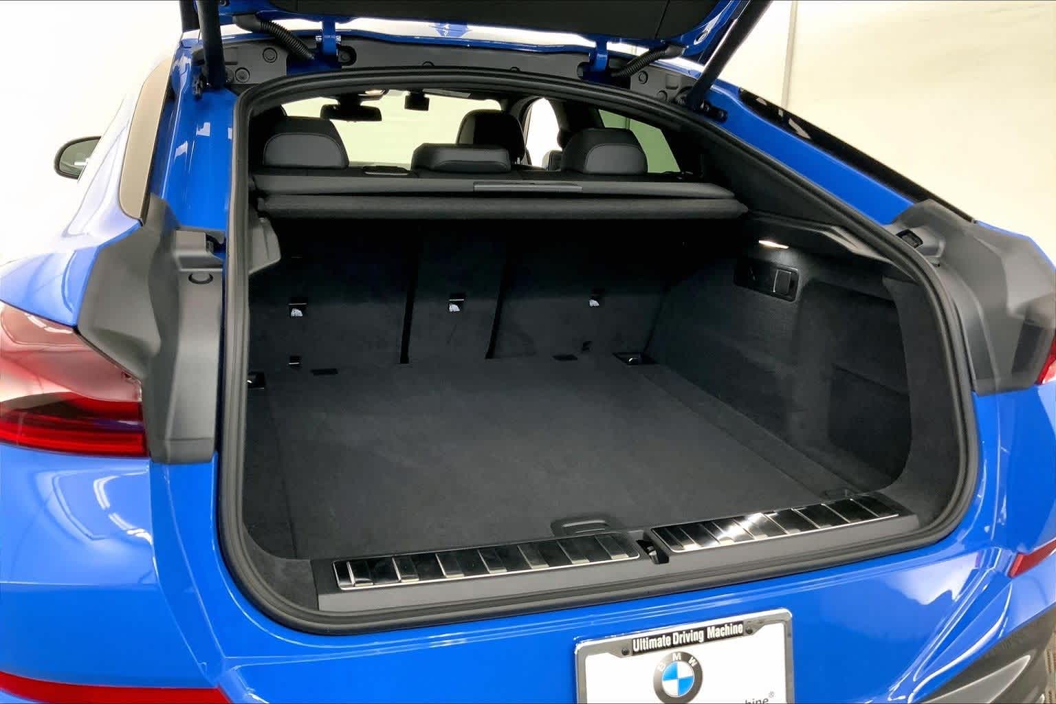 2026 BMW X6 xDrive40i