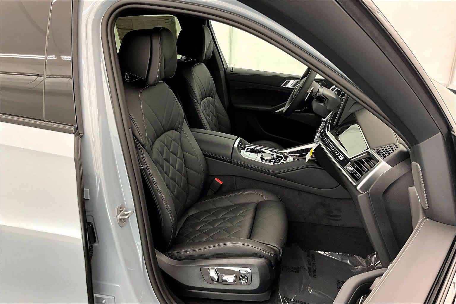 2027 BMW X6 xDrive40i