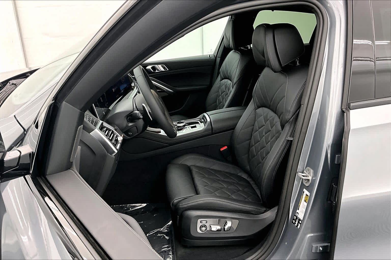 2026 BMW X6 xDrive40i xDrive40i