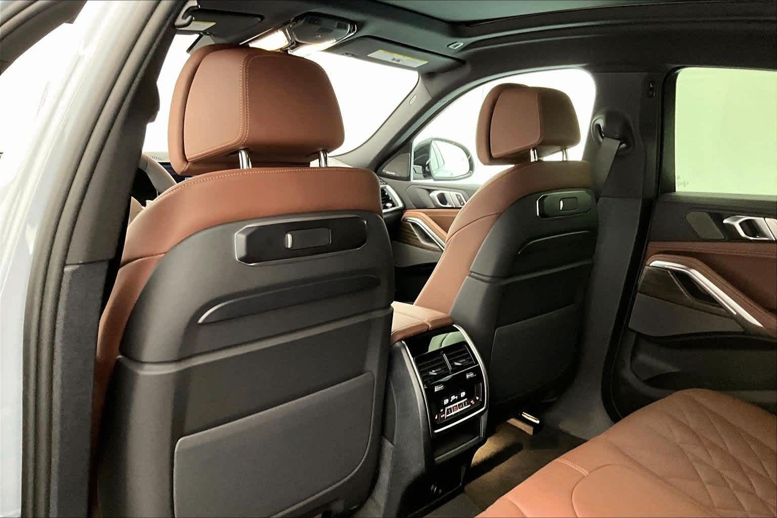 2027 BMW X6 xDrive40i