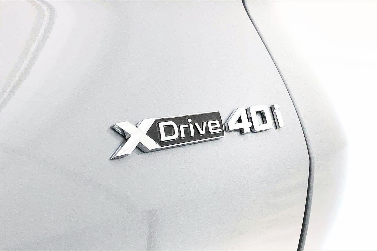 2027 BMW X6 xDrive40i