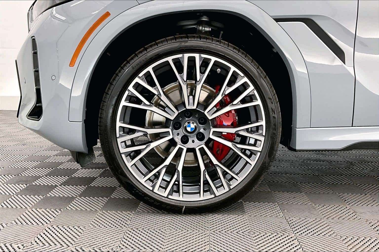 2027 BMW X6 xDrive40i