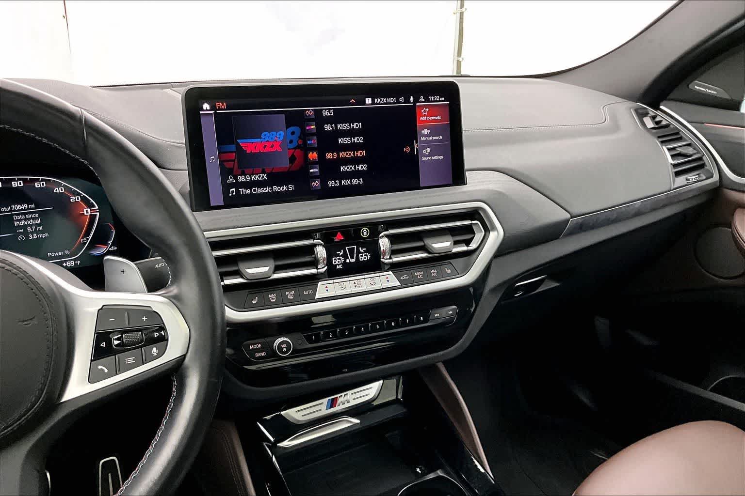 2023 BMW X4 M40i