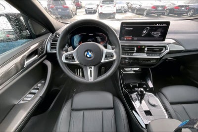 2025 BMW X4 M40i